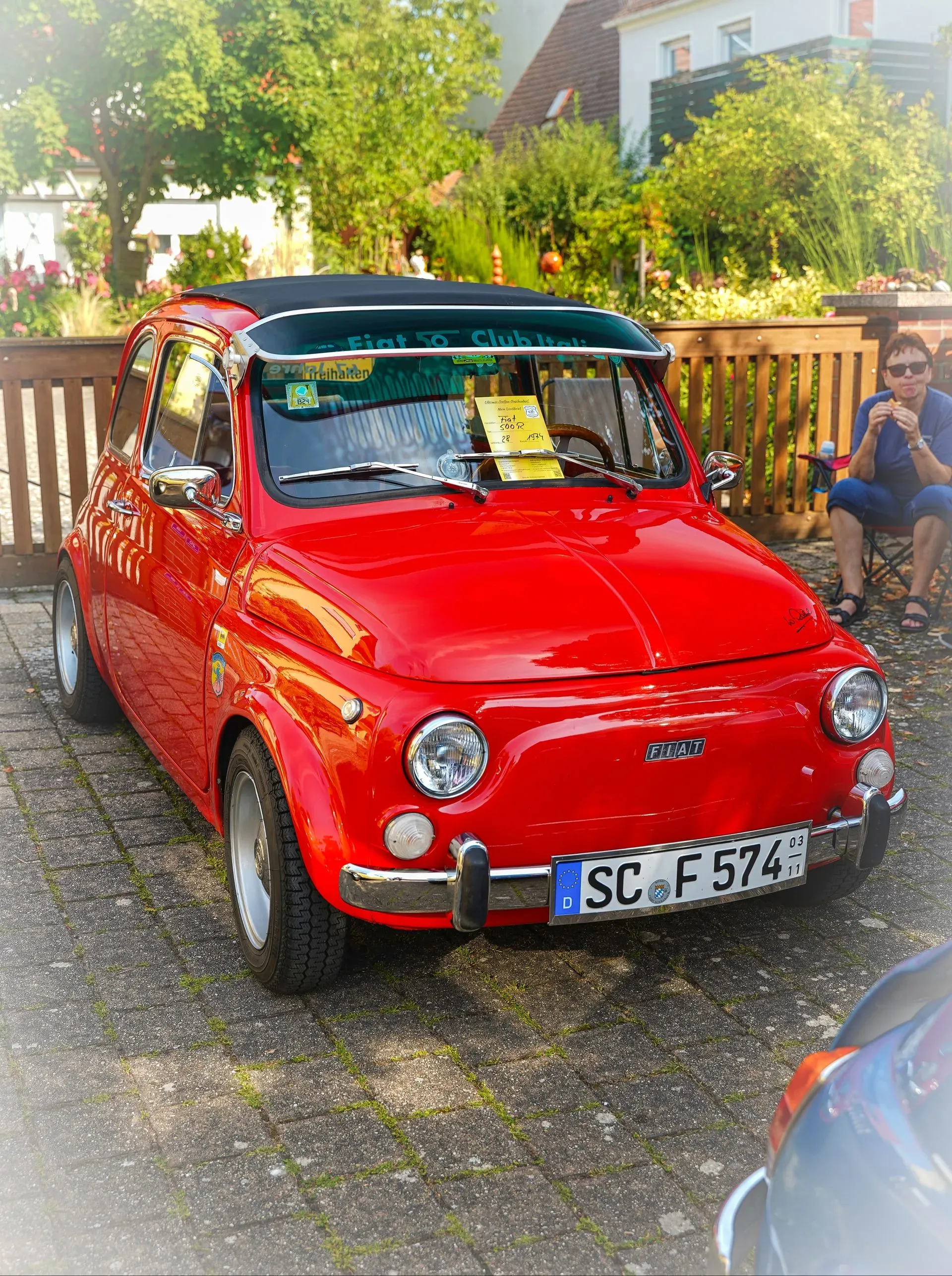 Roter Fiat 500